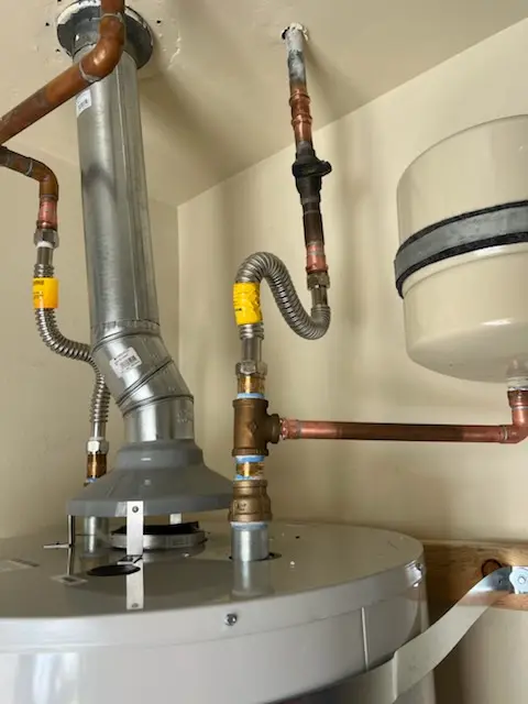 Water heater installation and plumbing repair in Fairlane